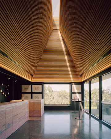 Ten Minutes by Tractor Cellar Door 1