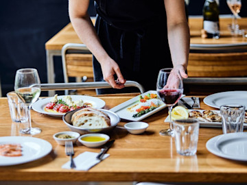 Foxeys Hangout Cellar Door 5